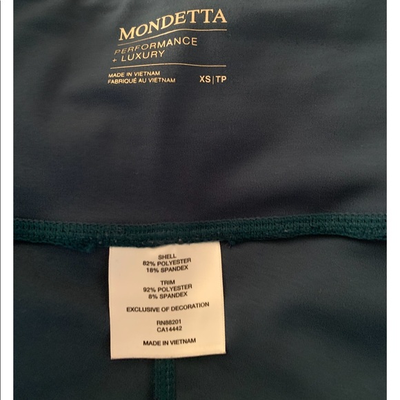 Performance+Luxury Leggings - Picture 5 of 5